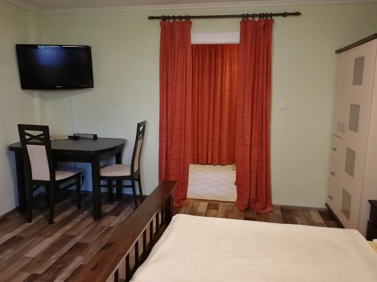 Ferienwohnung Pohle-Priske Радебойл Екстериор снимка